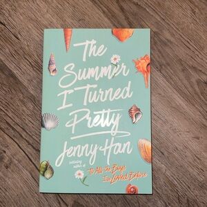 The Summer I Turned Pretty by Jenny Han | Book 1